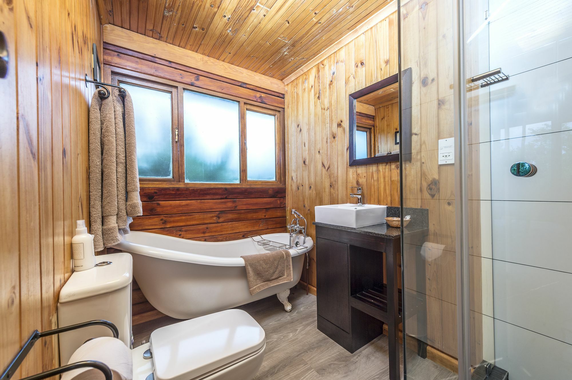 Kariega Game Reserve Main Lodge Kenton on Sea Exterior foto