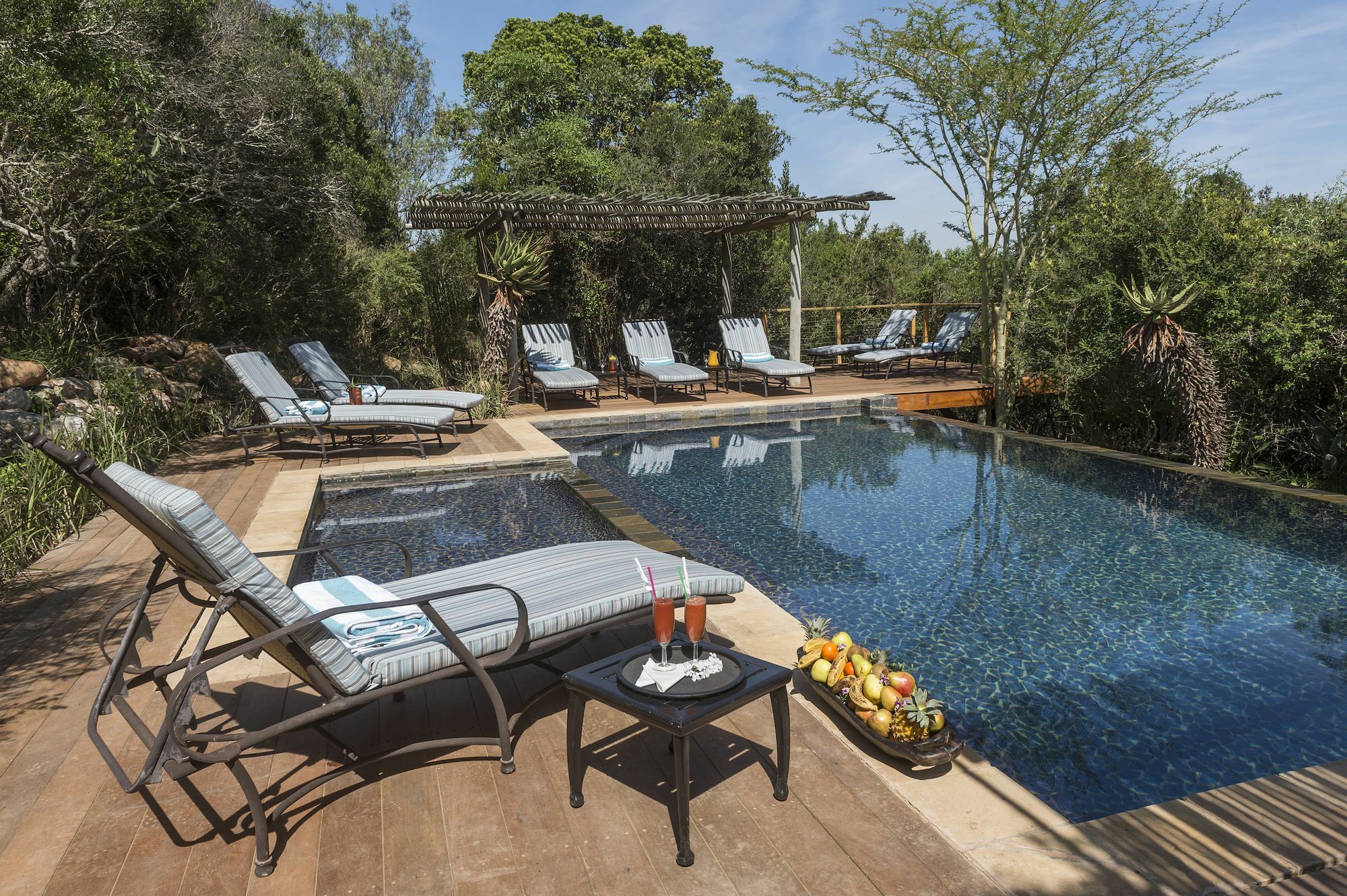 Kariega Game Reserve Main Lodge Kenton on Sea Exterior foto